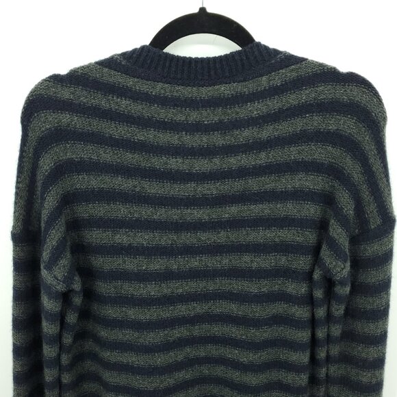 Vince Merino Wool/Camel Blend Slouchy Stripe Sweater M Black/Gray - Picture 11 of 16